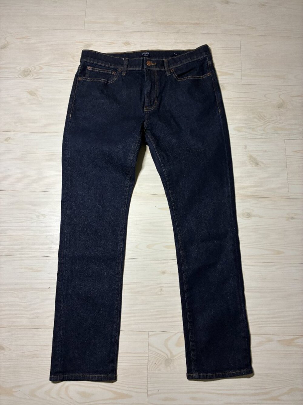 J.Crew Men's Slim-Fit Jeans Signature Flex Dark Wash Indigo Denim 33x30 AY516
